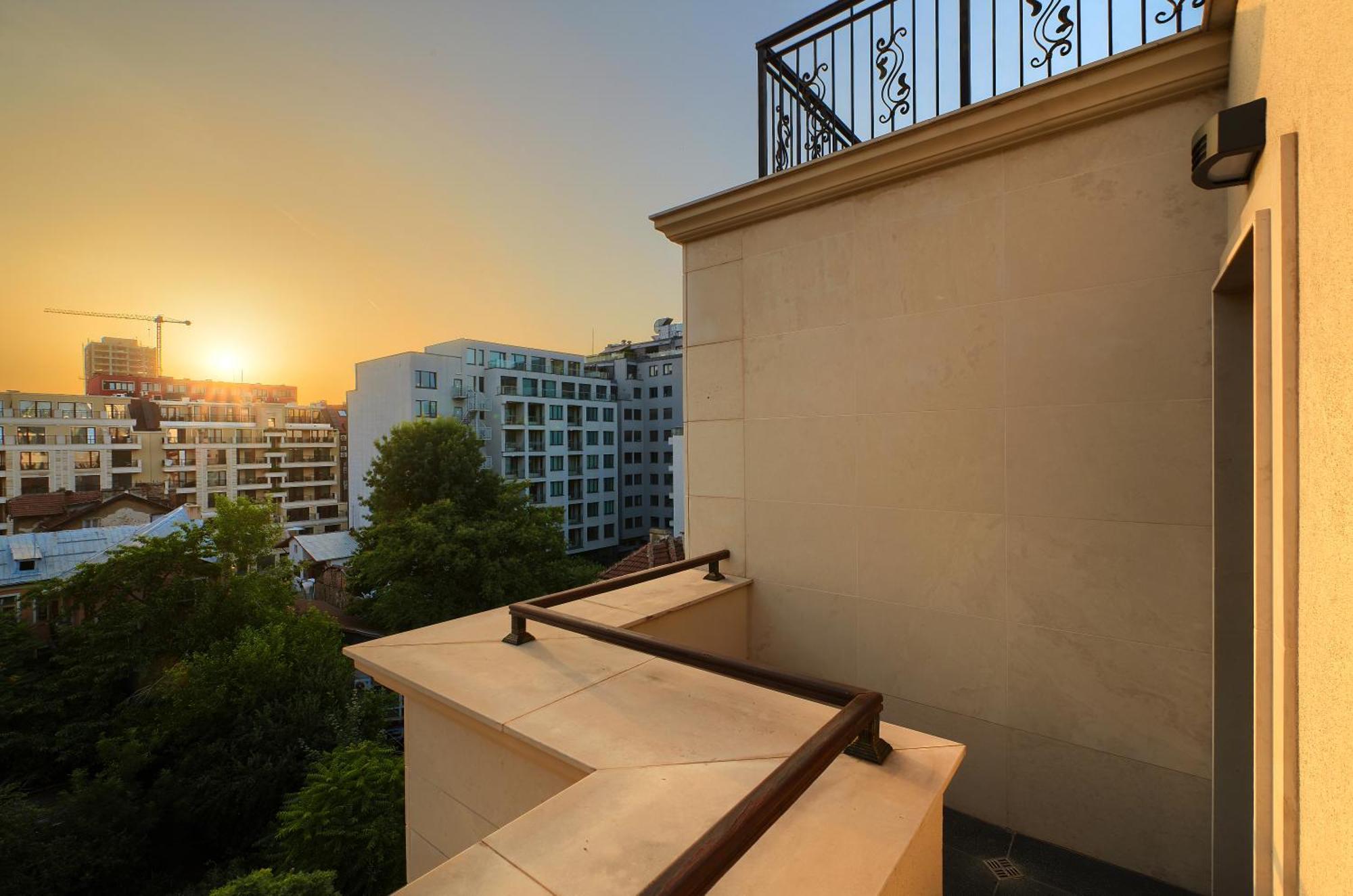 Aurora Sofia Hotel Bagian luar foto