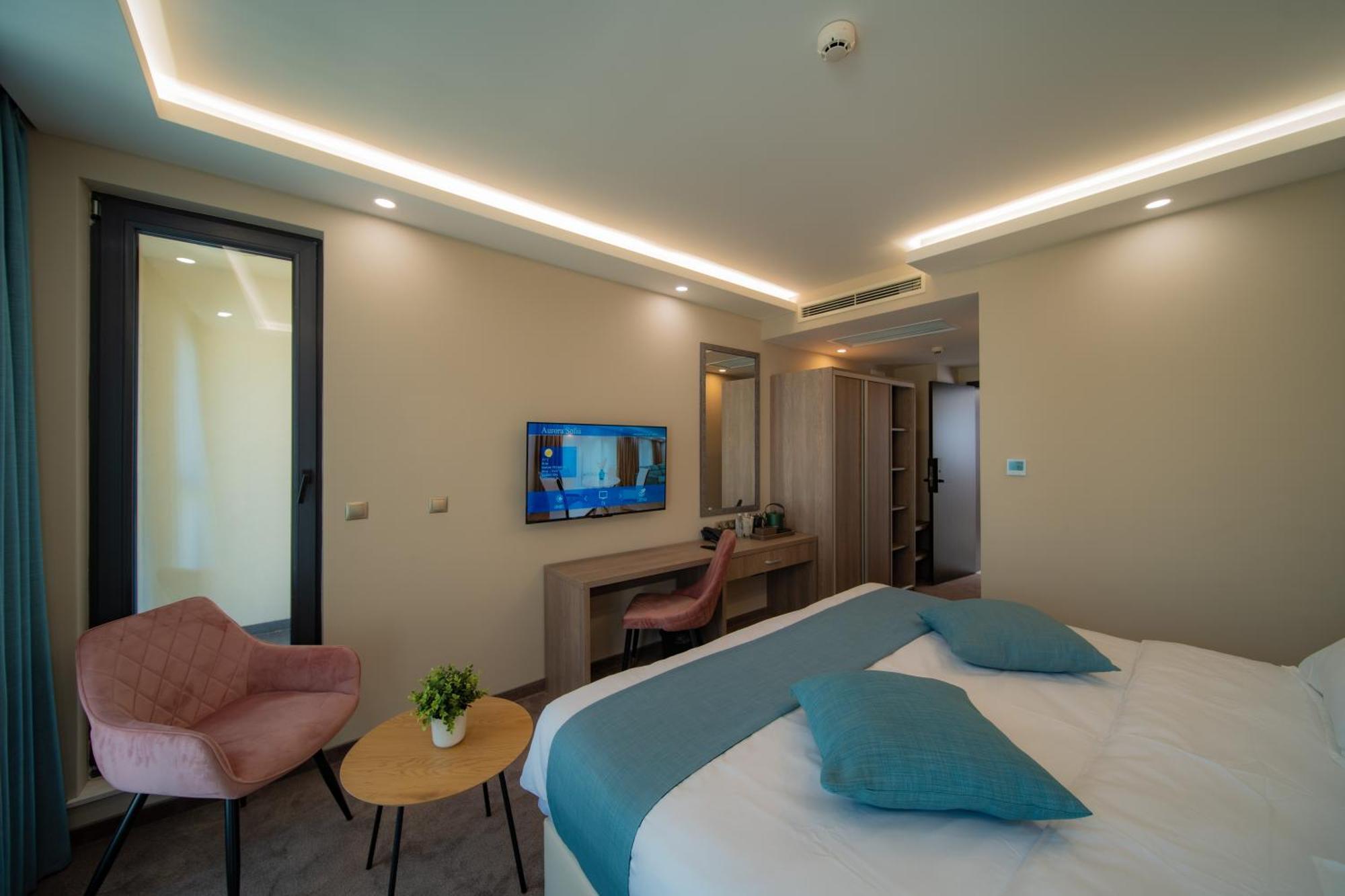 Aurora Sofia Hotel Bagian luar foto
